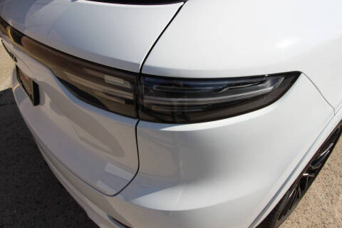 2021 Porsche Cayenne GTS