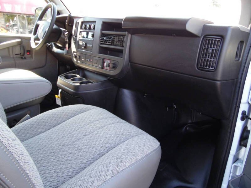 2025 Chevrolet Express