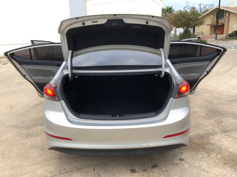 2018 Hyundai Elantra Limited