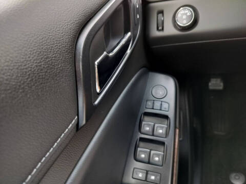 2017 GMC Yukon SLT
