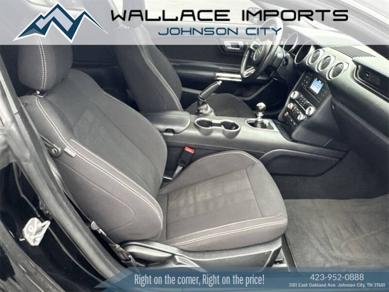 2020 Ford Mustang EcoBoost