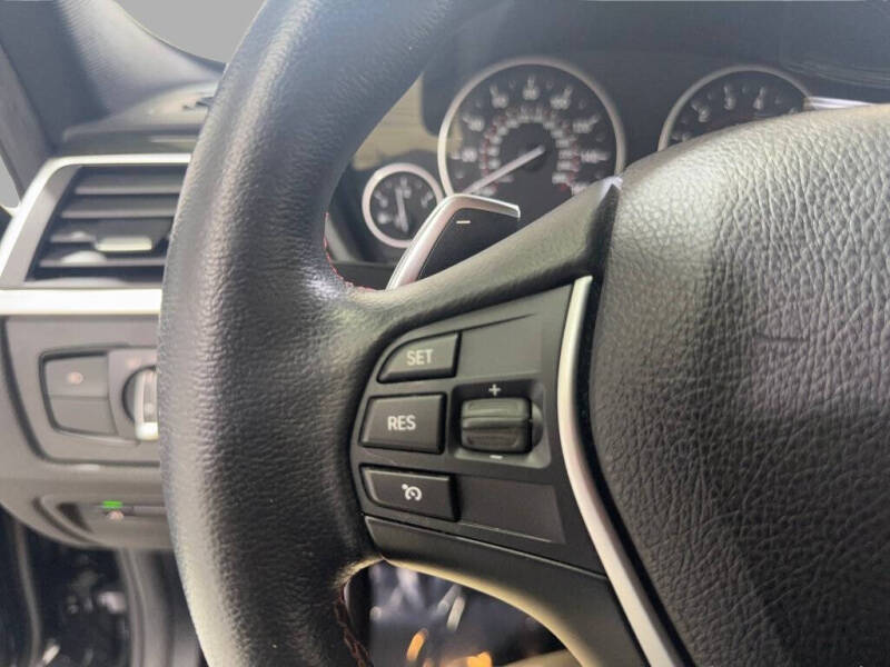 2018 BMW 3 Series 330i