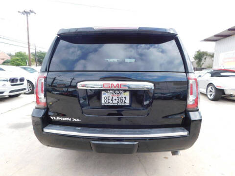 2015 GMC Yukon XL Denali