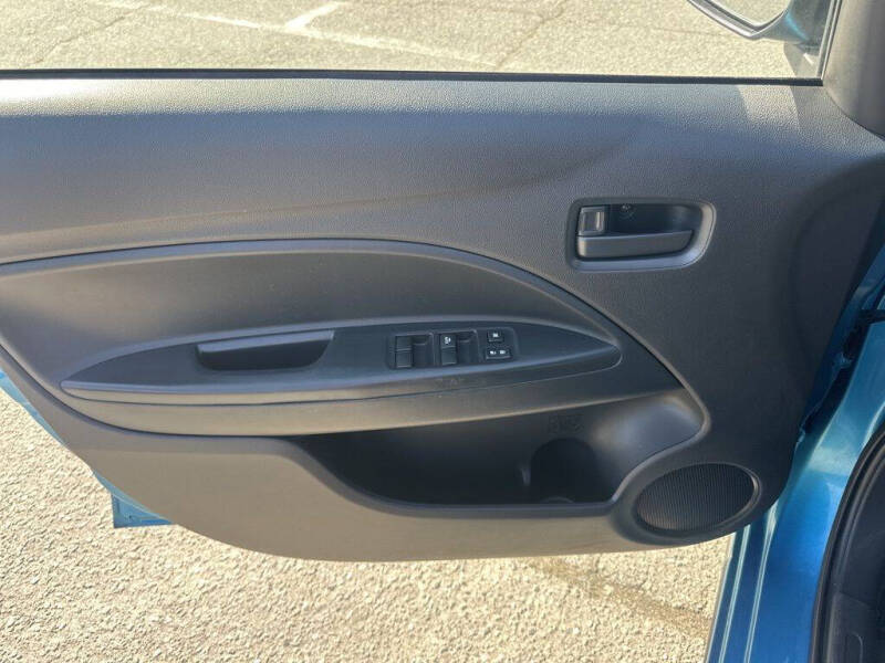 2024 Mitsubishi Mirage ES