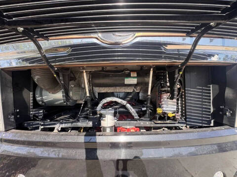 2018 Freightliner XCM Chassis