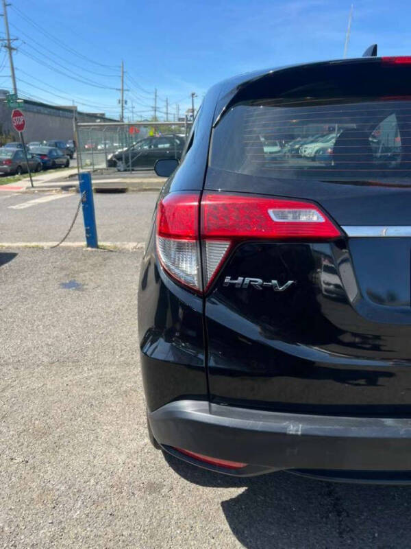 2021 Honda HR-V LX