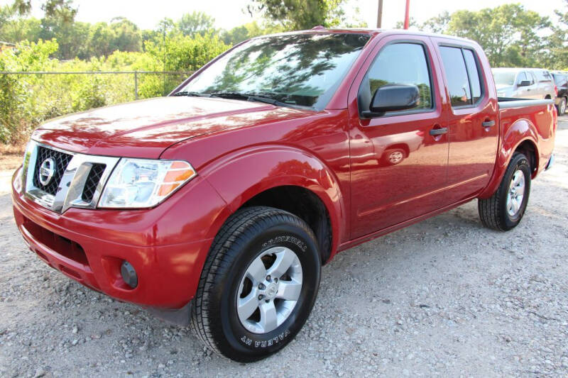 2012 Nissan Frontier for sale at CROWN AUTO in Spring TX