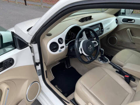 2013 Volkswagen Beetle