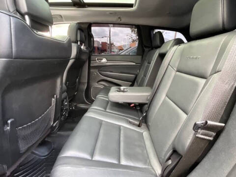 2017 Jeep Grand Cherokee Summit