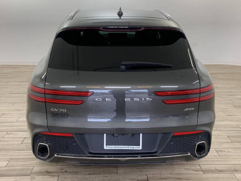 2025 Genesis GV70 2.5T Standard