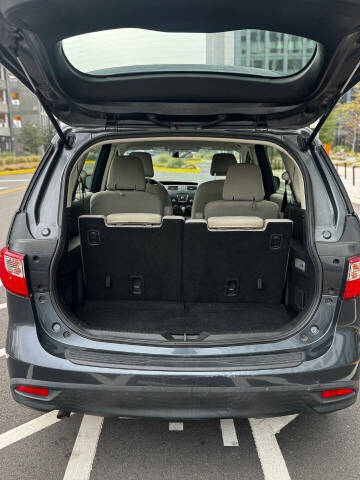 2012 Mazda MAZDA5 Touring