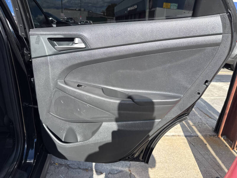 2018 Hyundai Tucson SE