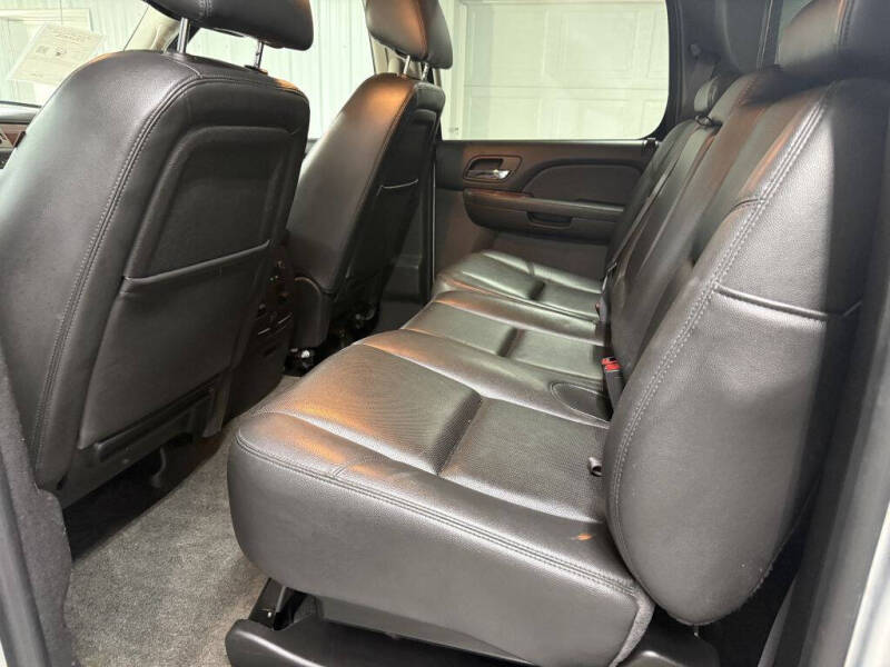 2013 Chevrolet Avalanche LTZ Black Diamond