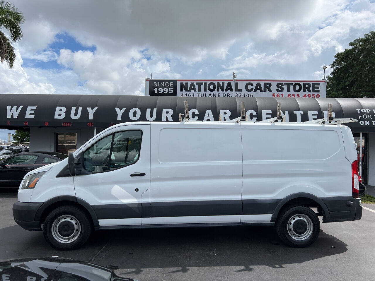 2016 Ford Transit  - $25,900