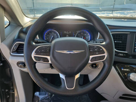 2020 Chrysler Voyager LXi