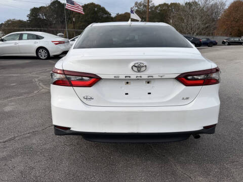 2022 Toyota Camry LE