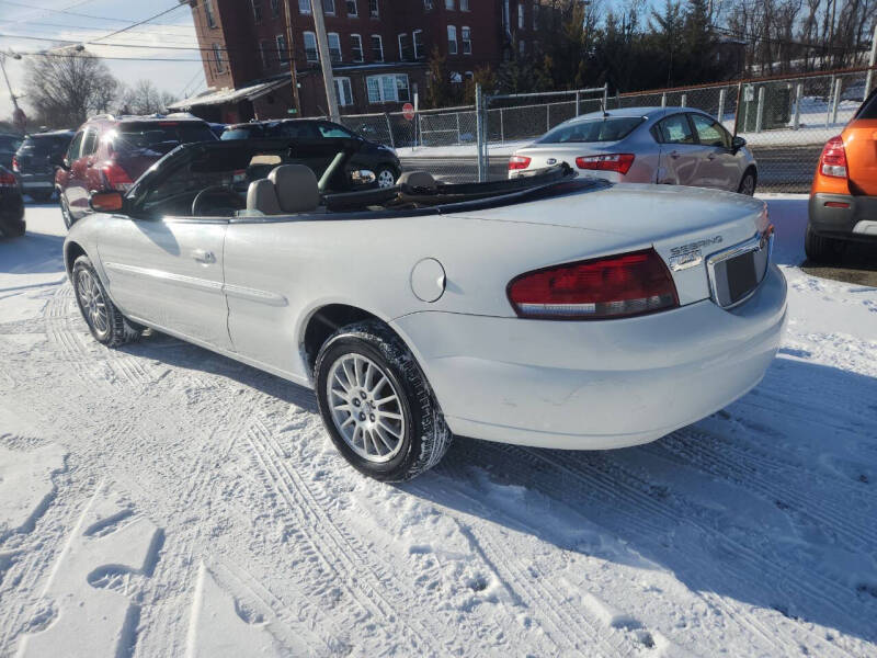 2004 Chrysler Sebring LXi