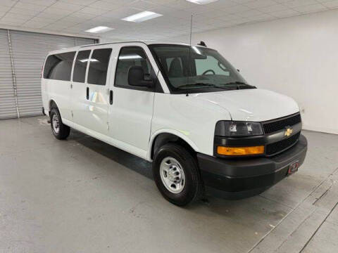 2025 Chevrolet Express LS 3500