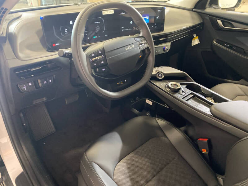 2025 Kia EV6 Light Long Range