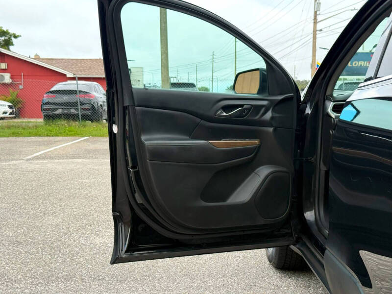 2017 GMC Acadia SLE-1