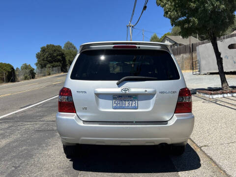 2004 Toyota Highlander Limited