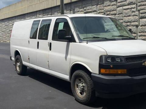 2018 Chevrolet Express 2500