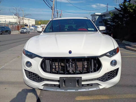 2018 Maserati Levante GranLusso