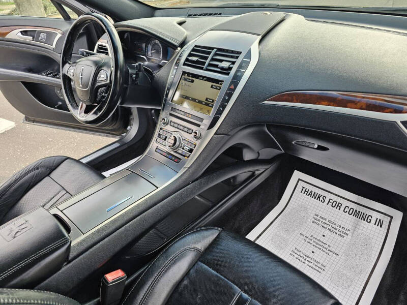 2017 Lincoln MKZ Hybrid Reserve