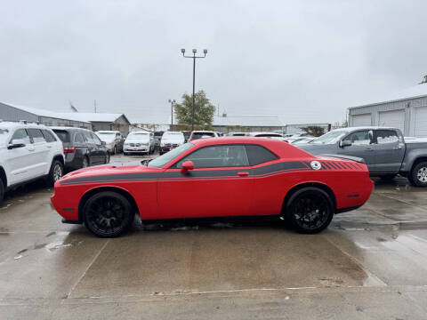 2014 Dodge Challenger SXT Plus
