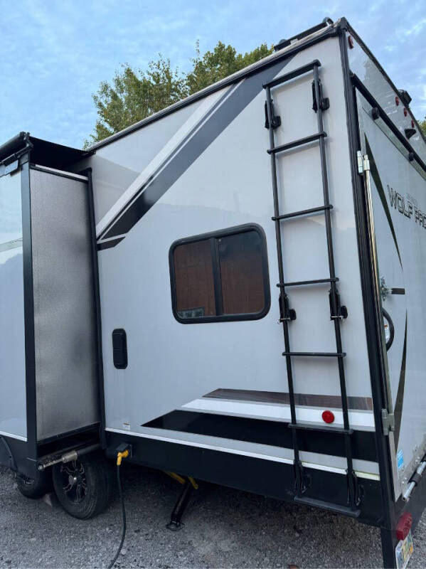 2020 Forest River Cherokee Wolfpack