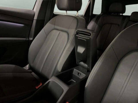 2024 Audi Q4 e-tron quattro Premium 55