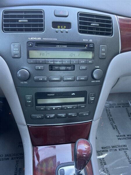 2002 Lexus ES 300