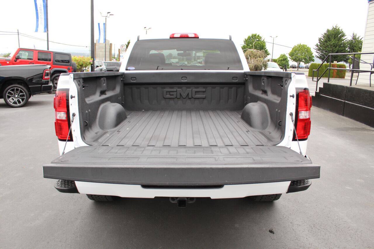 2017 GMC Sierra 1500 for sale at Pacific Coast Auto Center in Burlington, WA