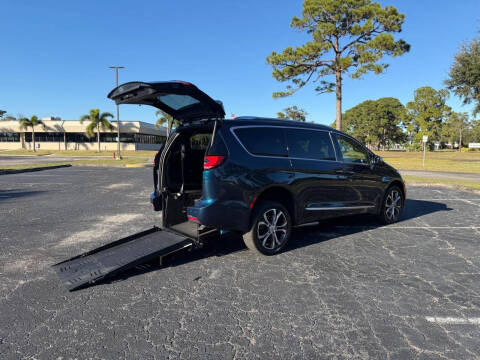 2022 Chrysler Pacifica Pinnacle