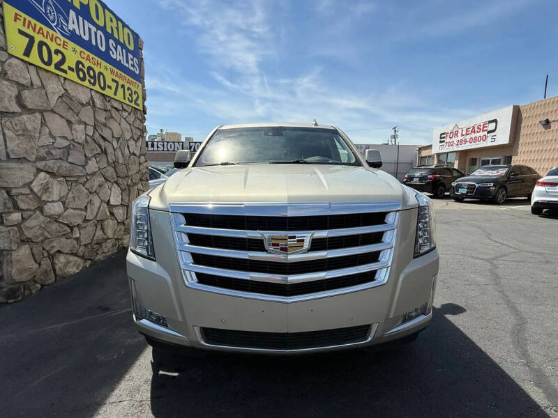 2017 Cadillac Escalade ESV Luxury
