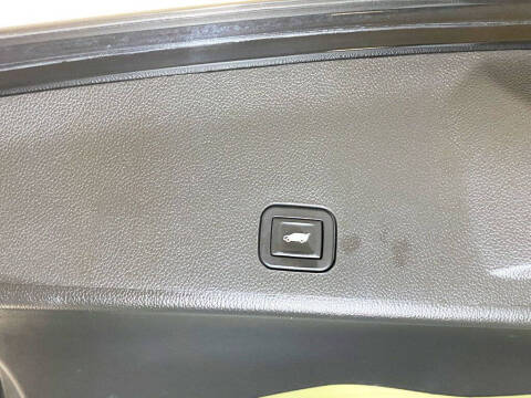 2015 Cadillac SRX Performance Collection