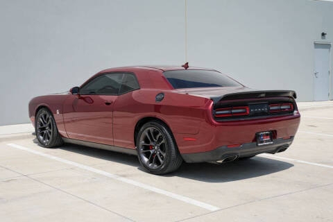 2020 Dodge Challenger
