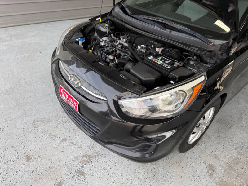 2016 Hyundai Accent SE