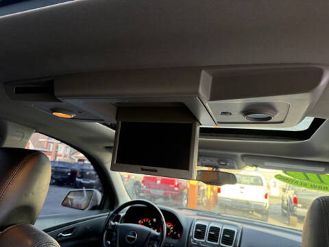 2011 GMC Acadia Denali