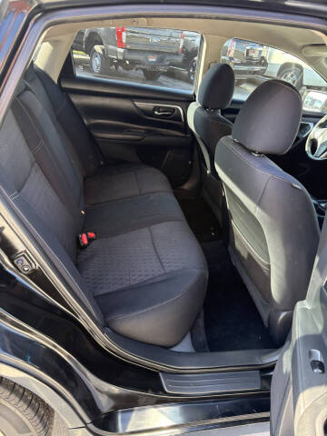 2017 Nissan Altima 2.5 SV