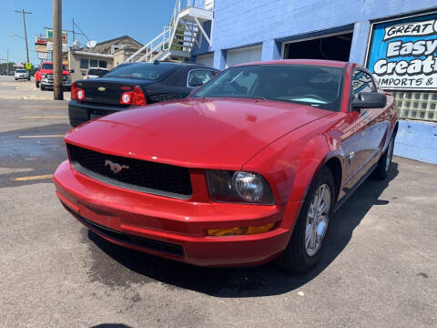 2009 Ford Mustang for sale at Ideal Cars in Hamilton OH