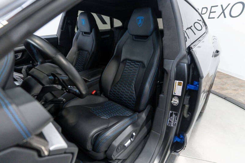 2019 Lamborghini Urus