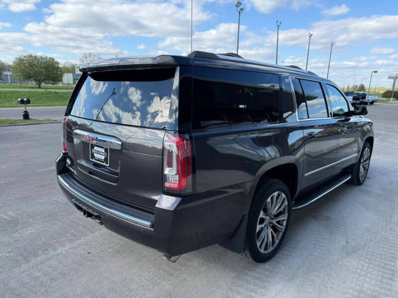 2017 GMC Yukon XL Denali