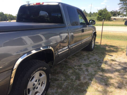 2000 Chevrolet Silverado 1500 for sale at C & R Auto Sales in Bowlegs OK