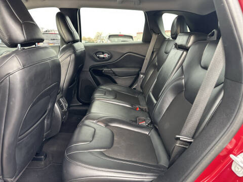 2020 Jeep Cherokee Altitude