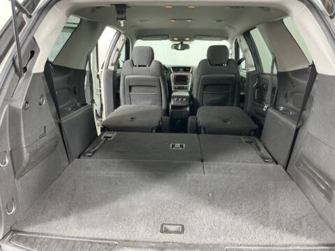 2015 GMC Acadia SLE-2