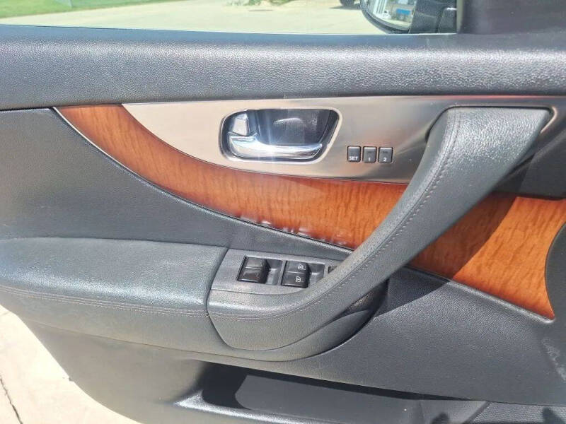 2010 Infiniti FX35