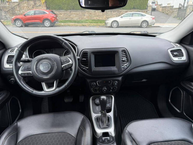 2019 Jeep Compass Latitude