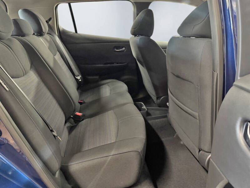 2024 Nissan LEAF SV PLUS