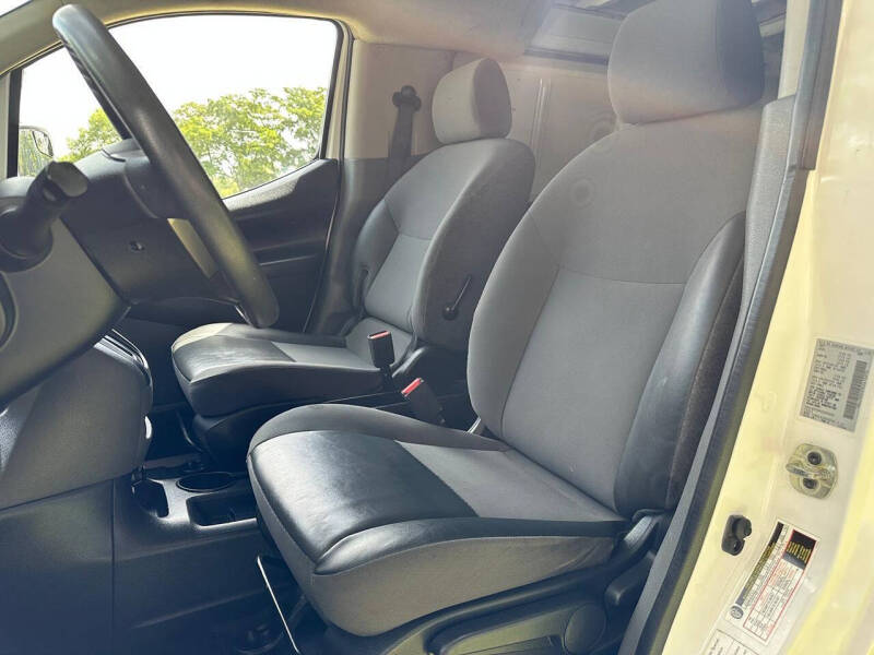 2019 Nissan NV200